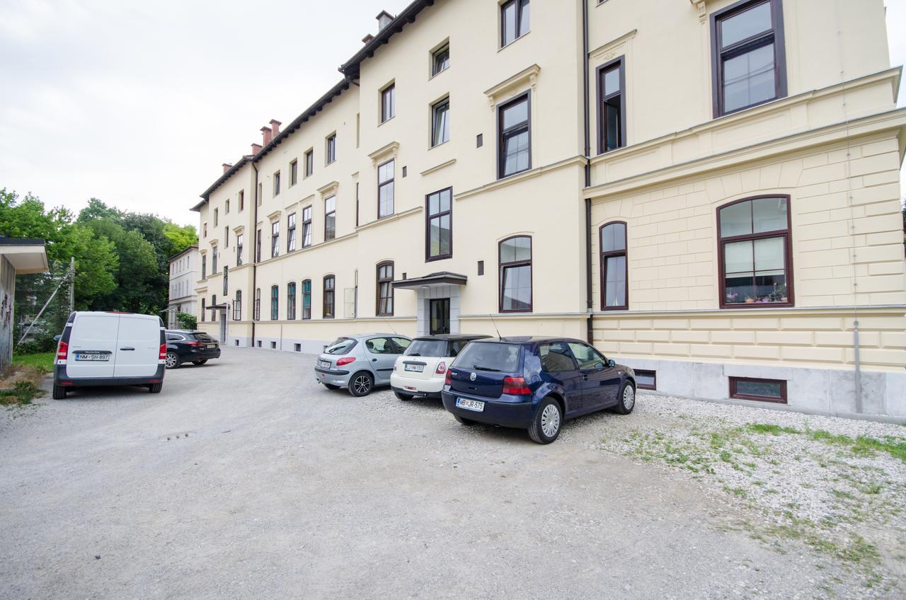 Apartment Trzaska With Free Parking Любляна Экстерьер фото