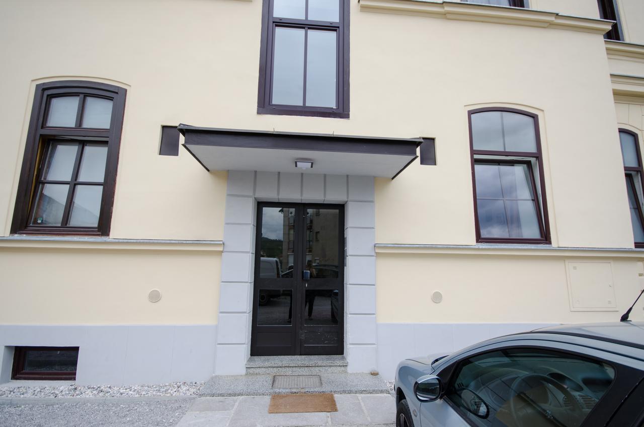 Apartment Trzaska With Free Parking Любляна Экстерьер фото